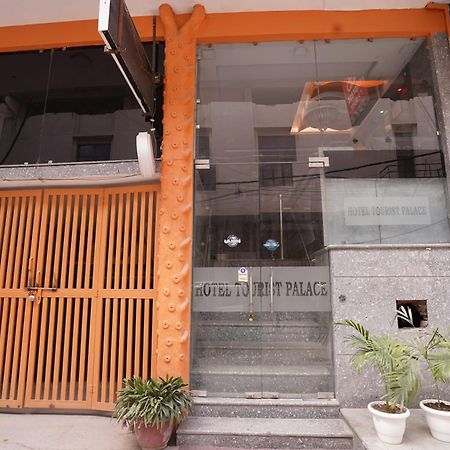 Hotel Tourist Palace New Delhi Extérieur photo